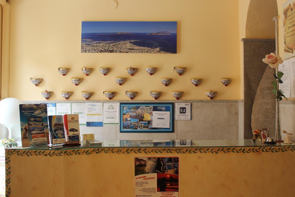 Hotel Residence Le Chiavi Di San Francesco Trapani Extérieur photo