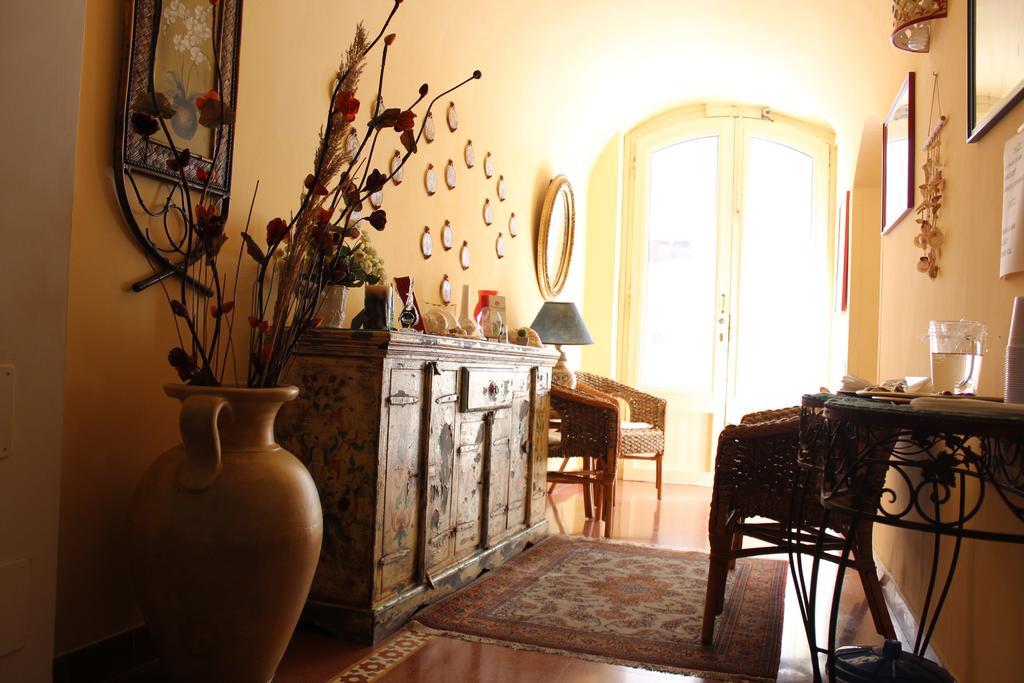 Hotel Residence Le Chiavi Di San Francesco Trapani Extérieur photo