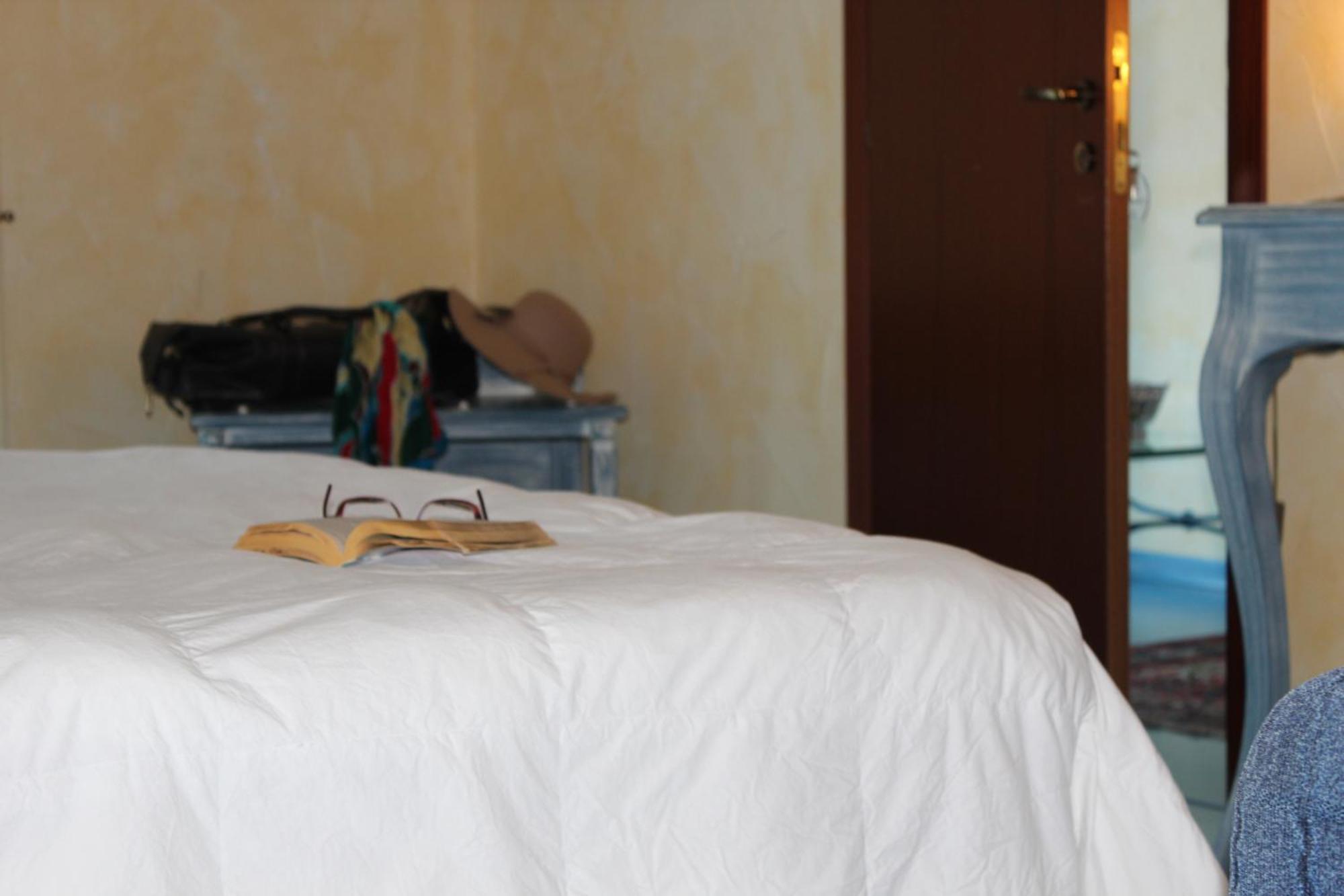 Hotel Residence Le Chiavi Di San Francesco Trapani Chambre photo